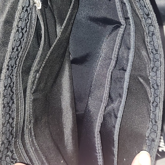 Coach Hudson Jacquard Signature Commuter Bag - Picture 4 of 16